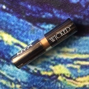 NYX wicked lippie in ‘mischievous’